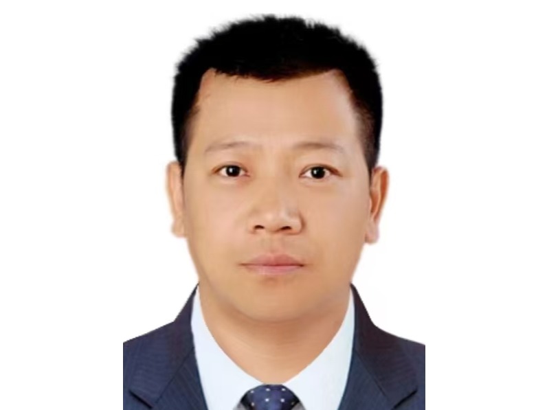 罗立明 公司党总支书记